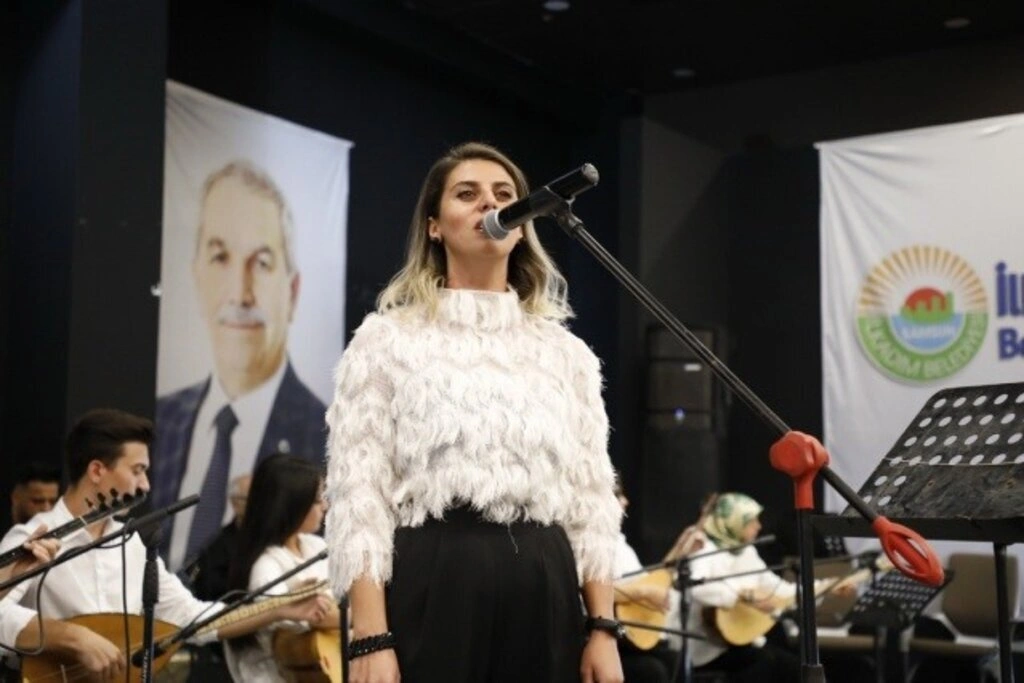İlkadım Belediyesi saz kursiyerlerinden Bağlama Dinletisi ve Solistler Geçidi - Resim 12