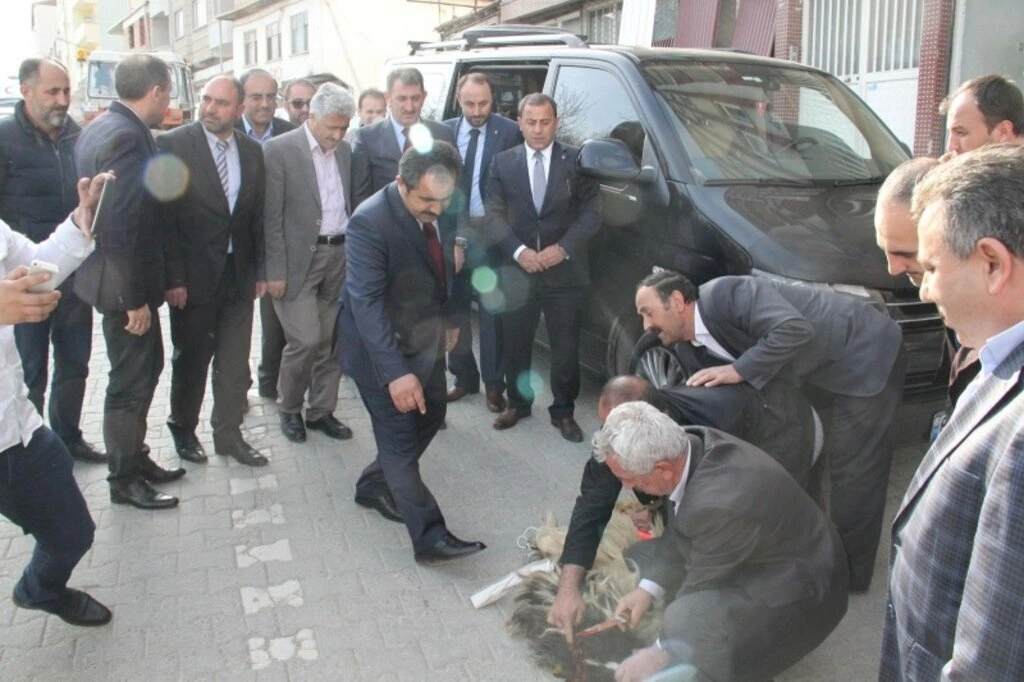 Fuat Köktaş için kurban kesildi - Resim 21