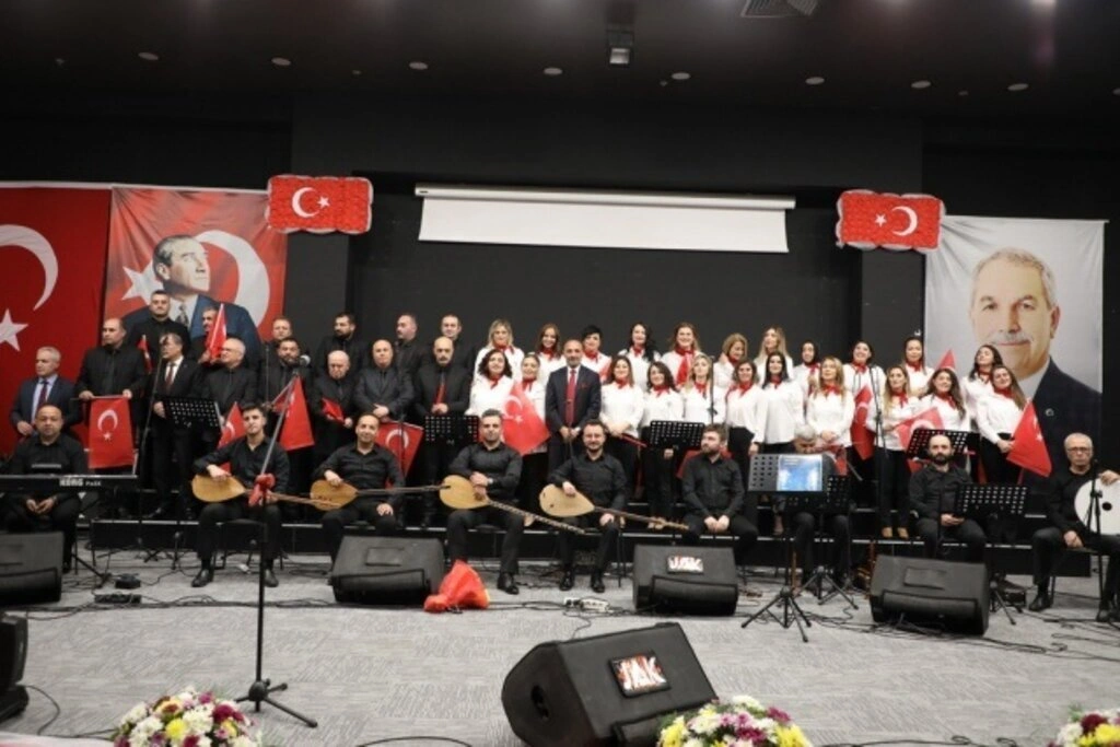 İlkadım THM Korosu Atatürk'ün sevdiği türküleri söyledi - Resim 22