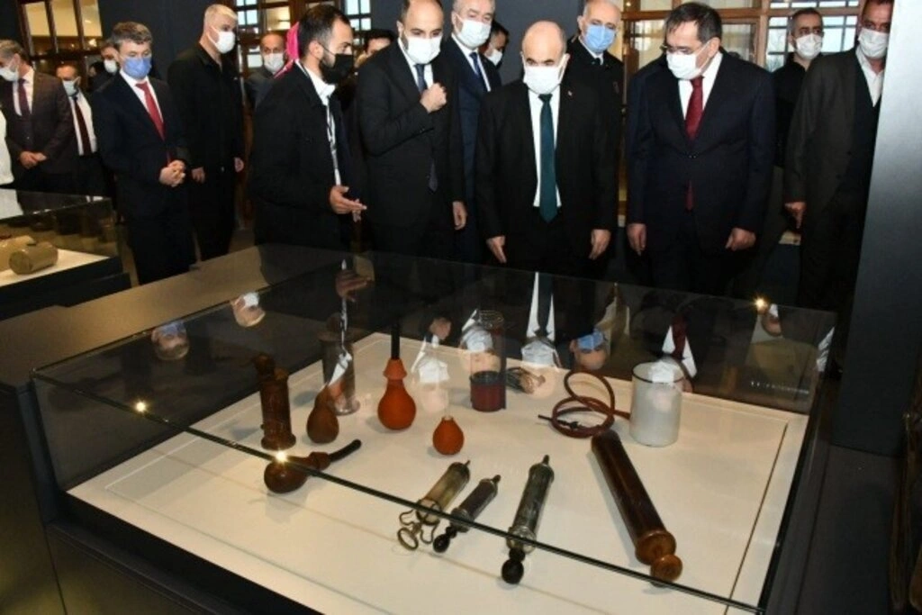 Türkiye'nin ilk Cerrahi Aletler ve Sağlık Müzesi Samsun'da açıldı - Resim 1