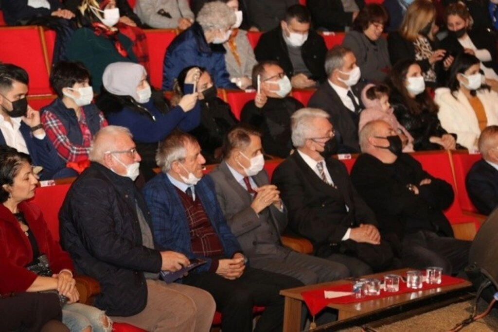 Atakum Belediyesi Türk Halk Müziği Korosu’ndan muhteşem konser - Resim 3