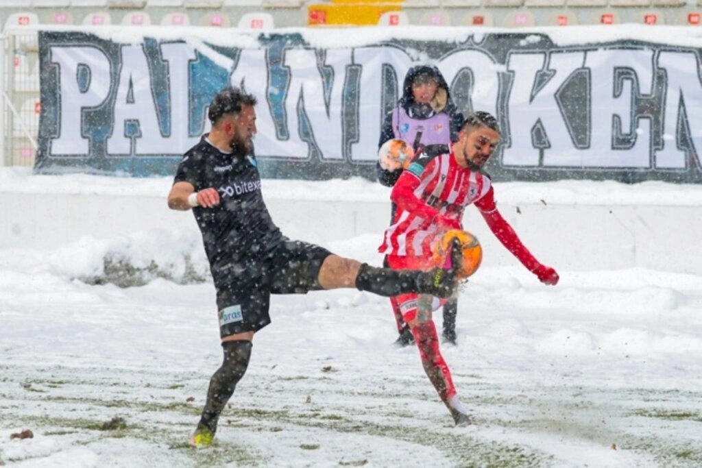 Erzurumspor Samsunspor maçı fotoğrafları - Resim 16