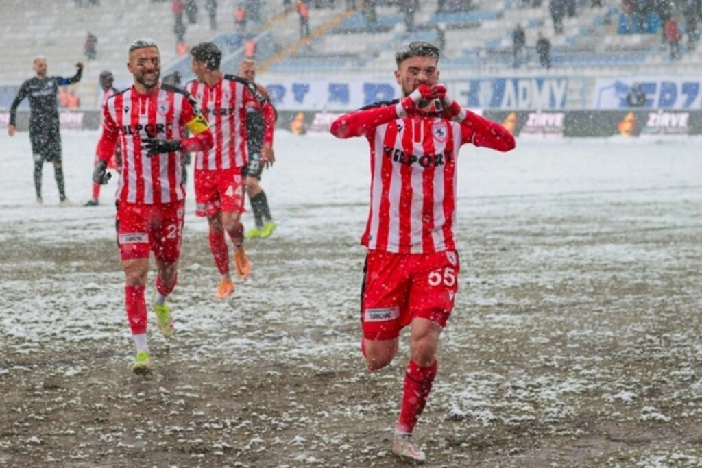 Erzurumspor Samsunspor maçı fotoğrafları - Resim 19