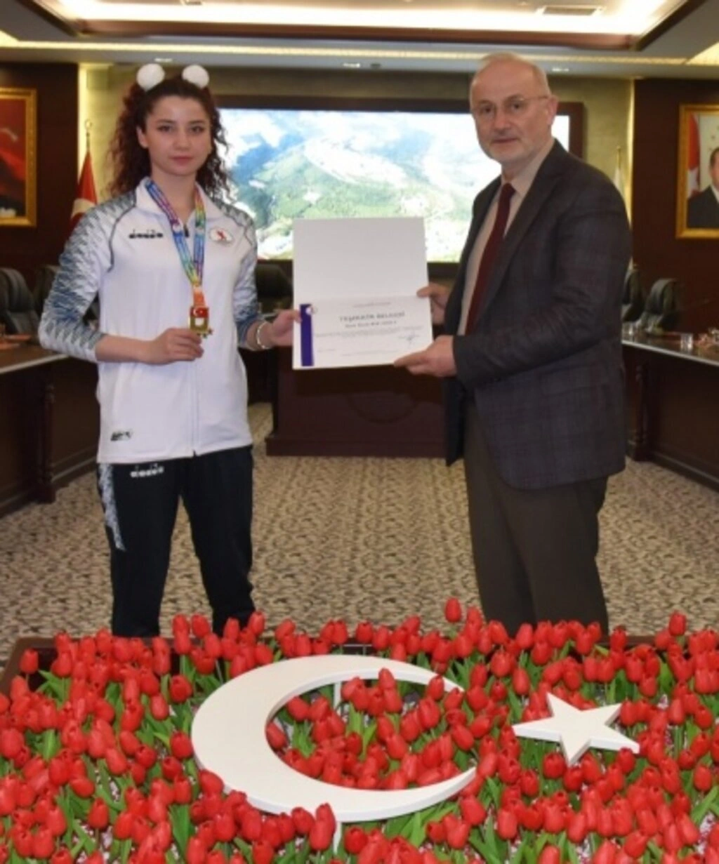 Kick Boks Şampiyonasında 6 madalya kazandılar! Samsun Haberleri - Resim 6