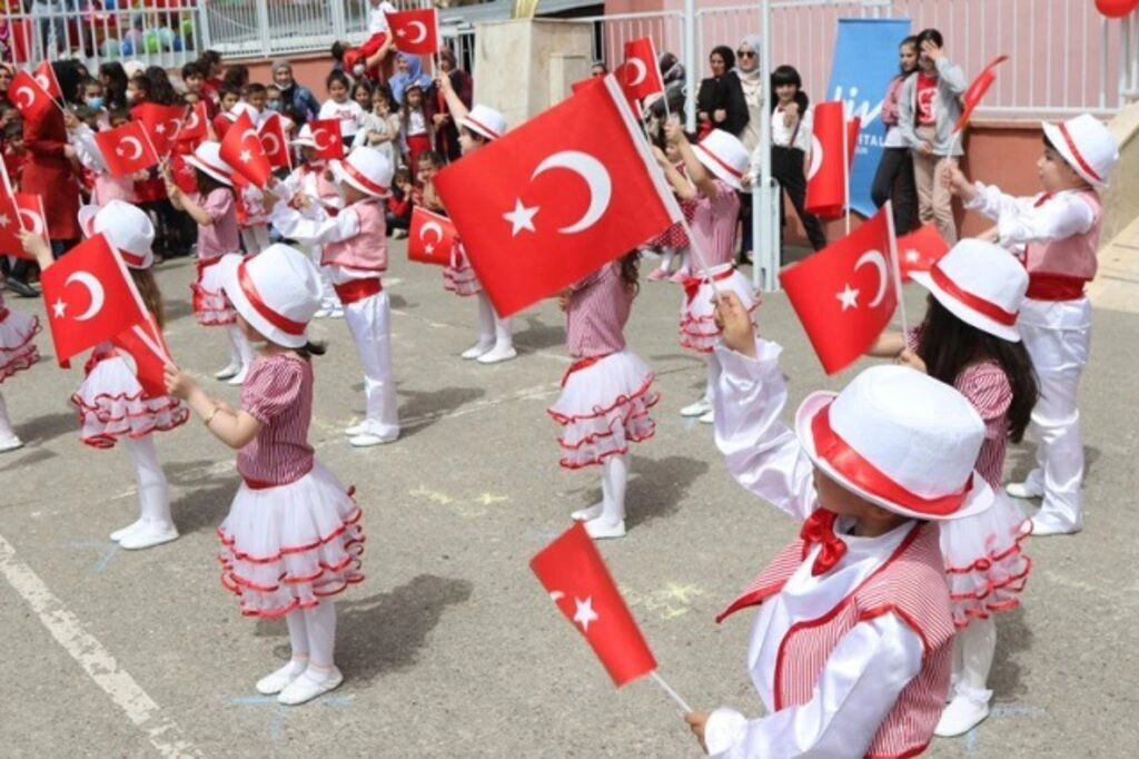 23 Nisan Ulusal Egemenlik ve Çocuk Bayramı Atakum’da dolu dolu kutlandı - Resim 12