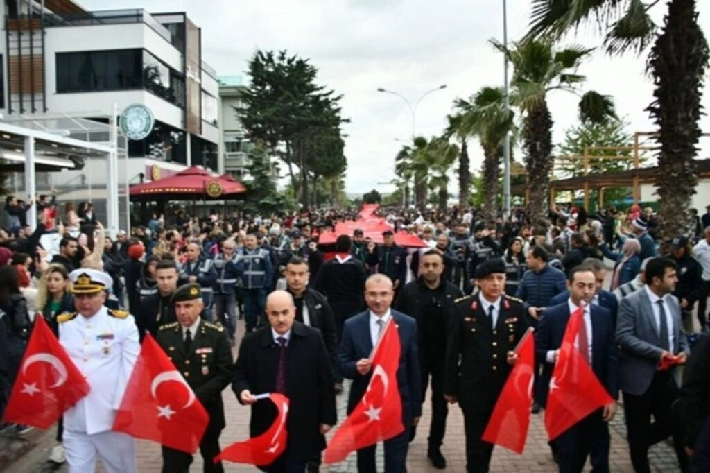 Samsun'da 19 Mayıs kutlamaları nefes kesiyor - Resim 11