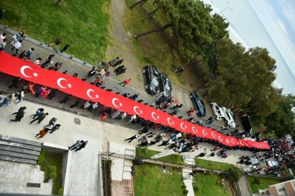 Samsun'da 19 Mayıs kutlamaları nefes kesiyor - Resim 13