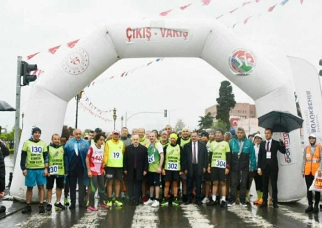 Samsun'da 19 Mayıs kutlamaları nefes kesiyor - Resim 15