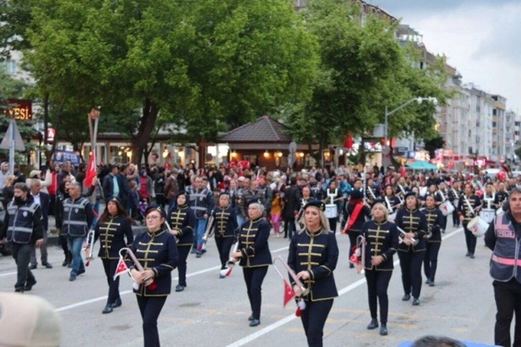 Samsun'da 19 Mayıs kutlamaları nefes kesiyor - Resim 18
