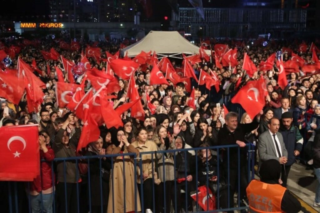 Samsun'da 19 Mayıs kutlamaları nefes kesiyor - Resim 21