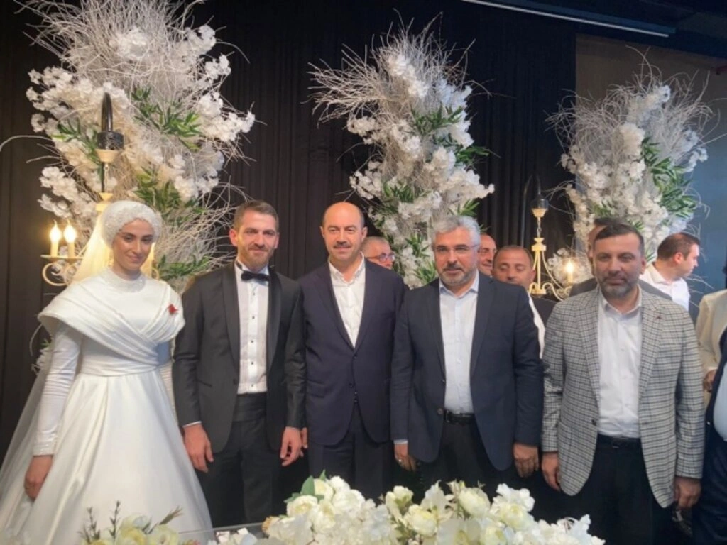Gül Uçar ile Caner Göktepe dünya evine girdi - Resim 3