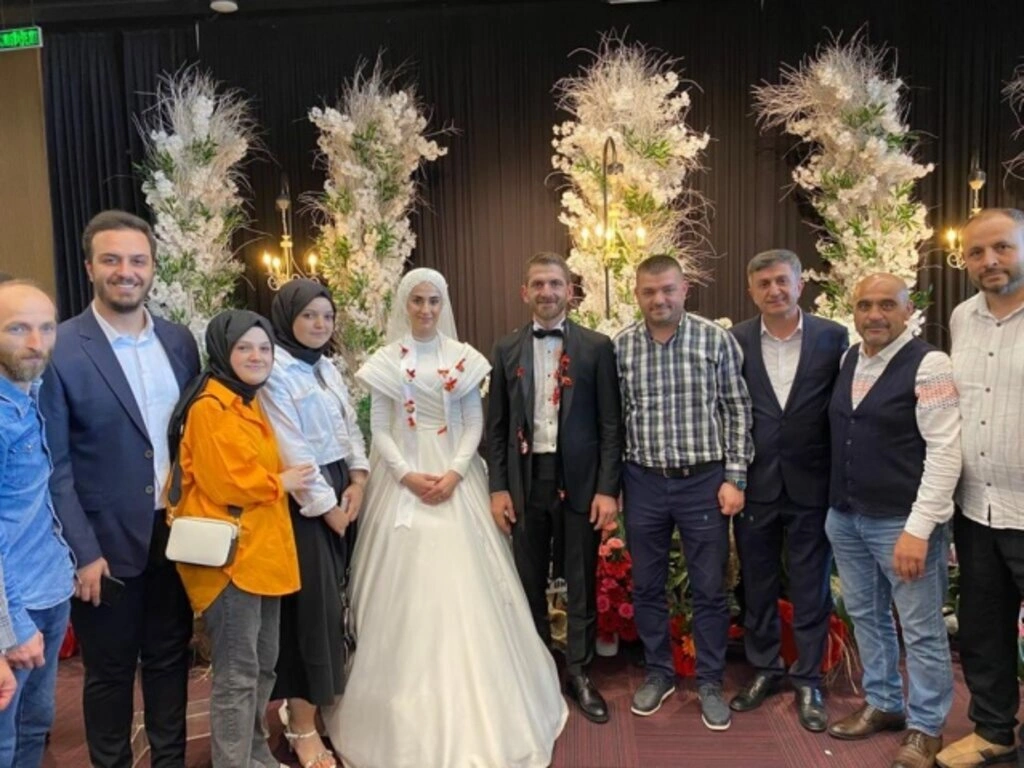Gül Uçar ile Caner Göktepe dünya evine girdi - Resim 7