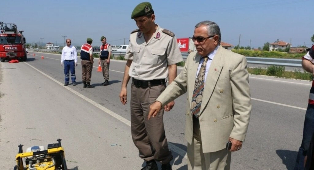 Samsun'da trafik kazası: 3 ölü, 1 yaralı - Resim 2