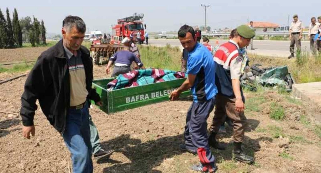 Samsun'da trafik kazası: 3 ölü, 1 yaralı - Resim 14
