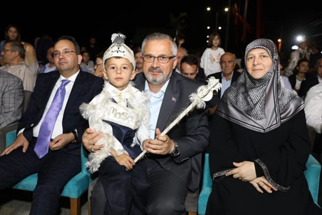 Bafra Belediyesi'nden Geleneksel Sünnet Şöleni Coşkusu - Resim 14