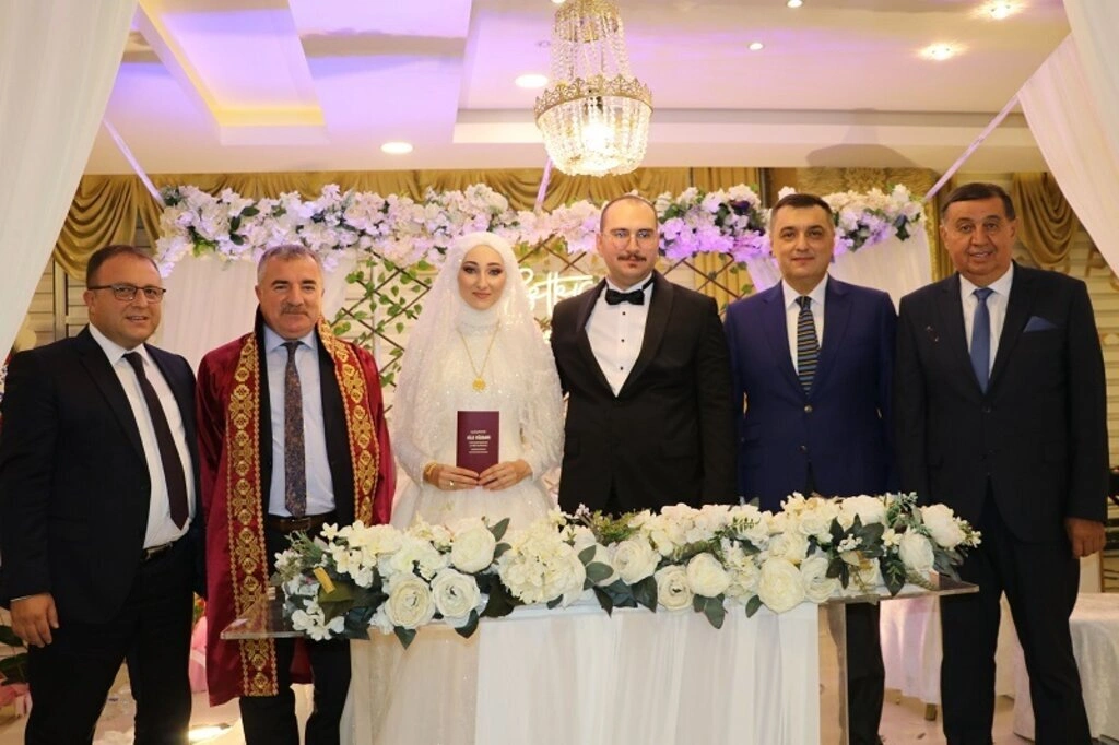 İkiz ve Yavuz Ailelerinin mutlu günü - Resim 3