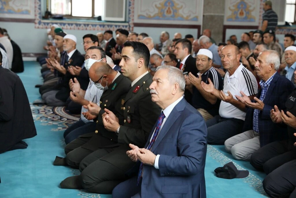 Samsun'da Gazilerin Büyük Coşkusu! Başkan Demirtaş Gaziler Günü'nde lokma dağıttı! - Resim 5