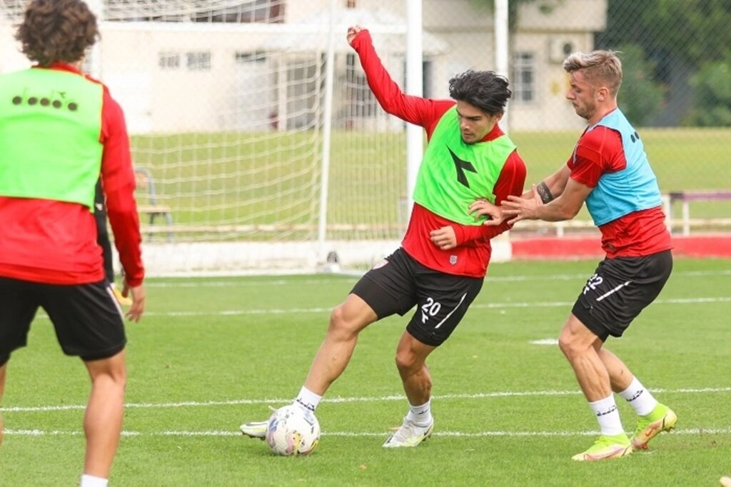 Samsunspor Gençlerbirliği maçı hazırlıklarına başladı - Resim 1