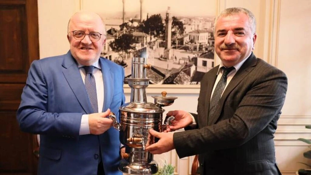Başkan Özdemir'den SAMÜ ve MÜSİAD Samsun Şubesi'ne ziyaret - Resim 1
