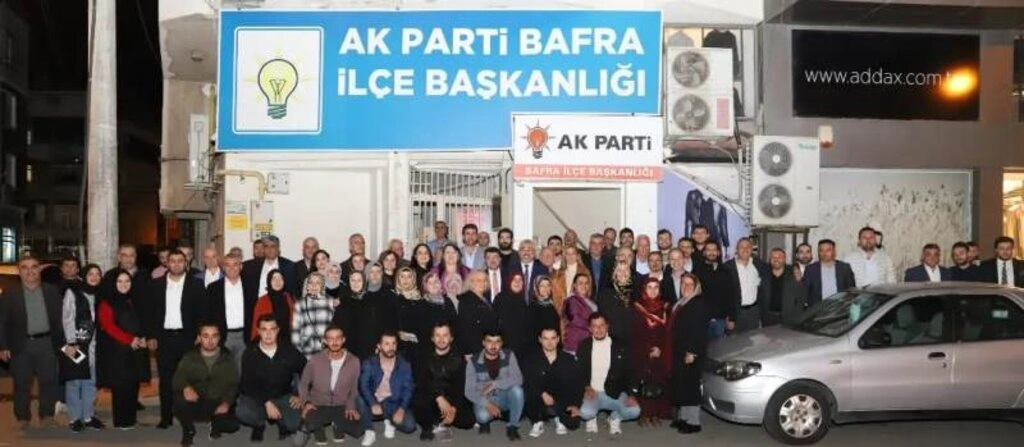 AK Parti'den Bafra'da Hane Hane 2023'e ev ziyaretleri - Resim 1