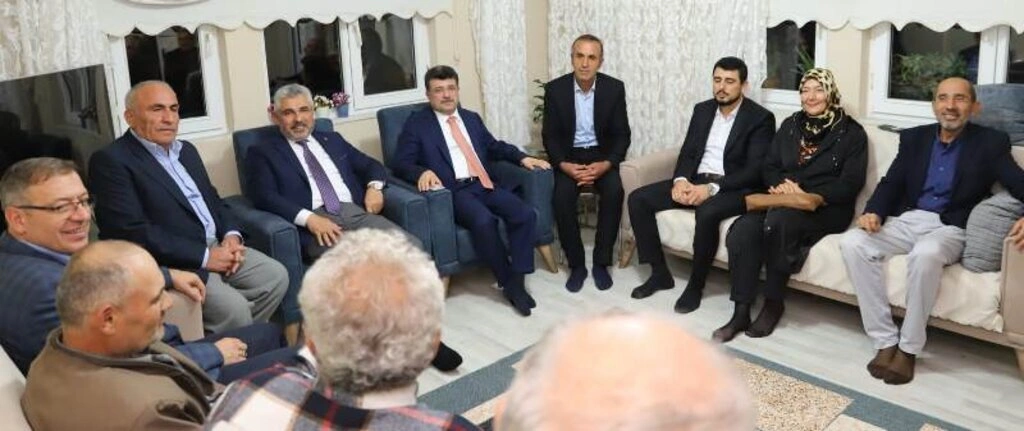 AK Parti'den Bafra'da Hane Hane 2023'e ev ziyaretleri - Resim 2