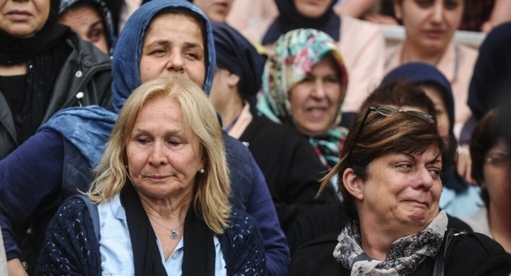 Şehit edilen doktor son yolculuğuna uğurlandı - Resim 2