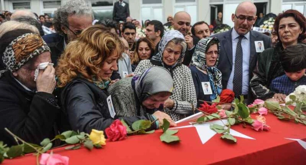 Şehit edilen doktor son yolculuğuna uğurlandı - Resim 10
