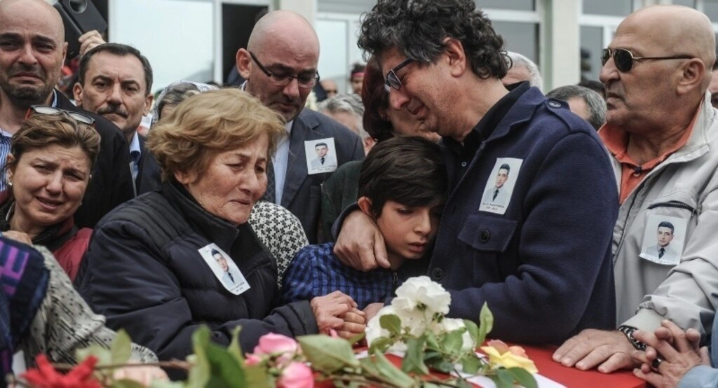Şehit edilen doktor son yolculuğuna uğurlandı - Resim 12