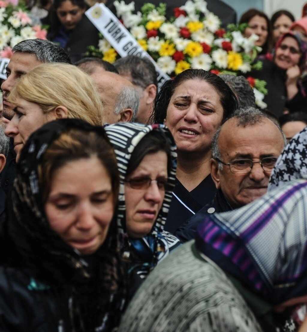 Şehit edilen doktor son yolculuğuna uğurlandı - Resim 19