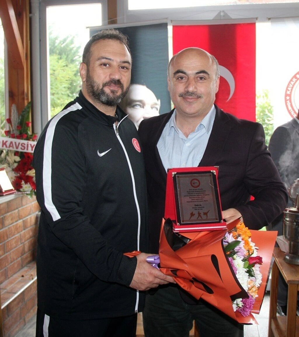 Kavak İş Dünyası'ndan gövde gösterisi! KAVSİYAD iş dünyasını buluşturdu - Resim 3