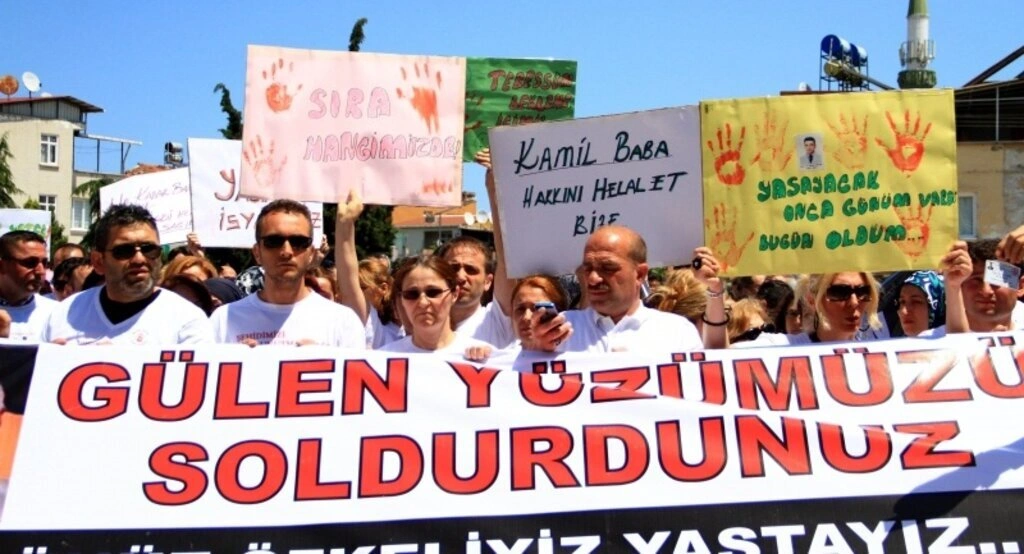 Samsun'da sağlık çalışanları, Opr. Dr. Furtun için yürüdü - Resim 3
