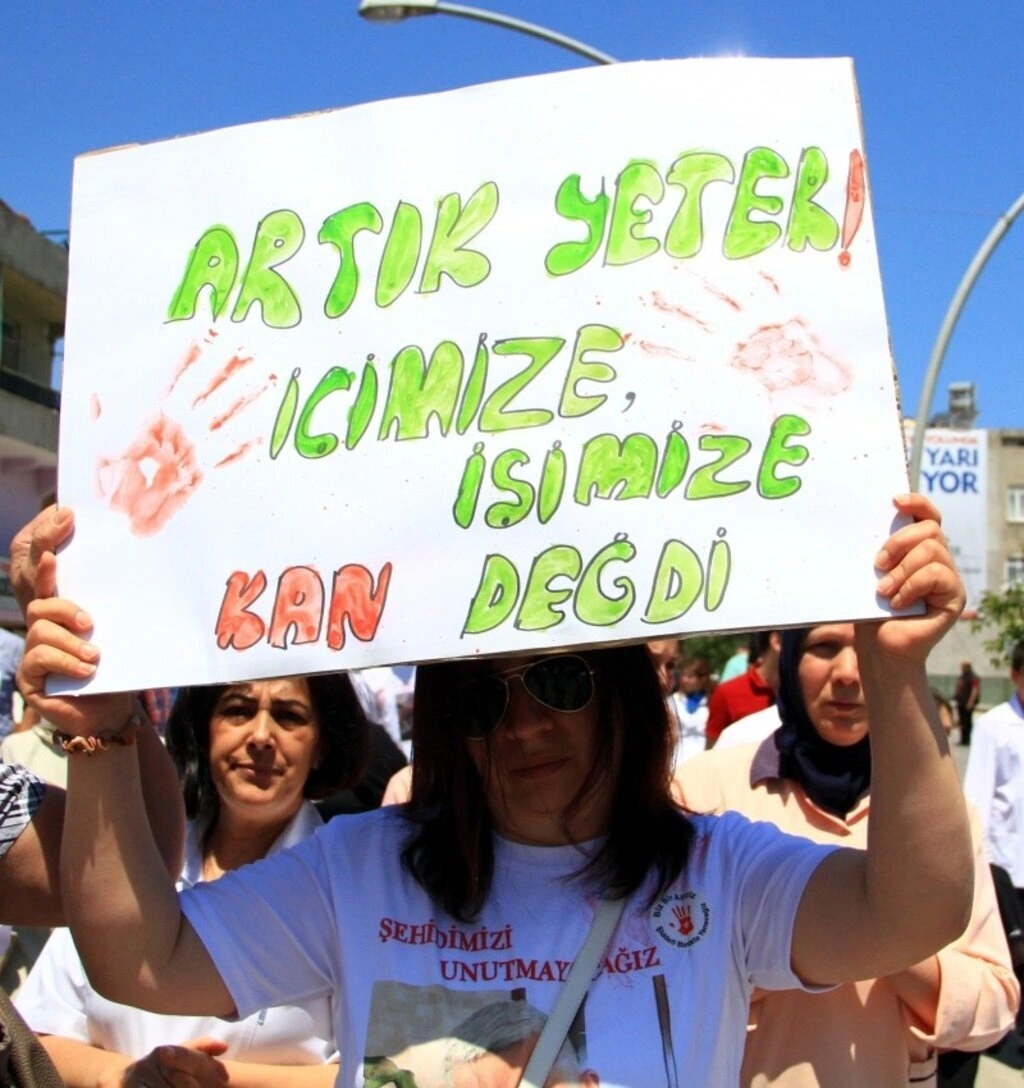Samsun'da sağlık çalışanları, Opr. Dr. Furtun için yürüdü - Resim 10