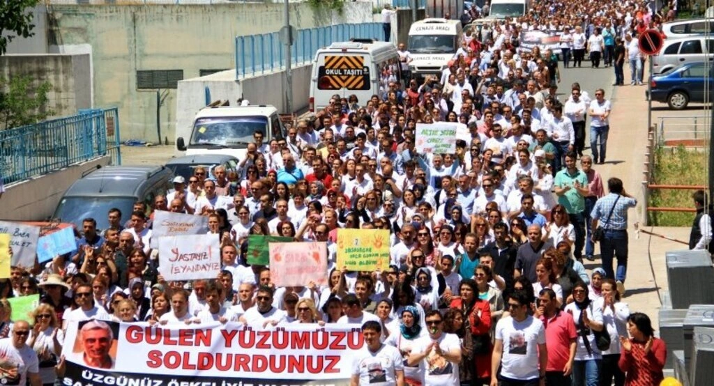 Samsun'da sağlık çalışanları, Opr. Dr. Furtun için yürüdü - Resim 16