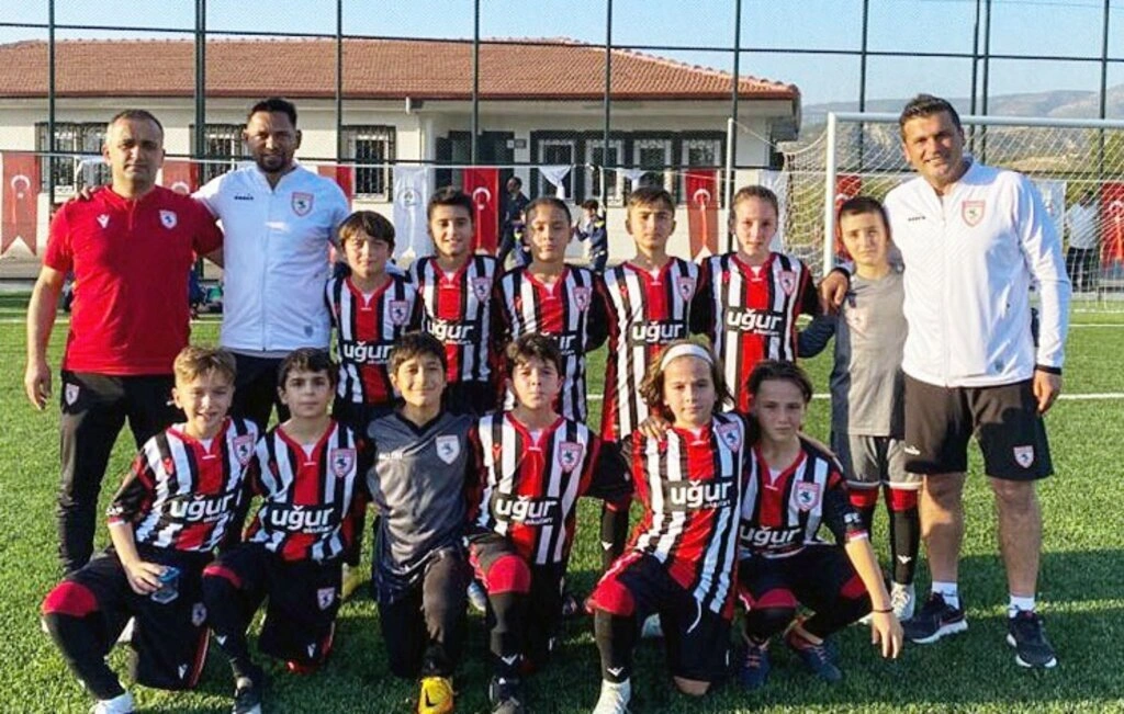 Samsunspor U11 Takımı Cumhuriyet Turnuvasında - Resim 1