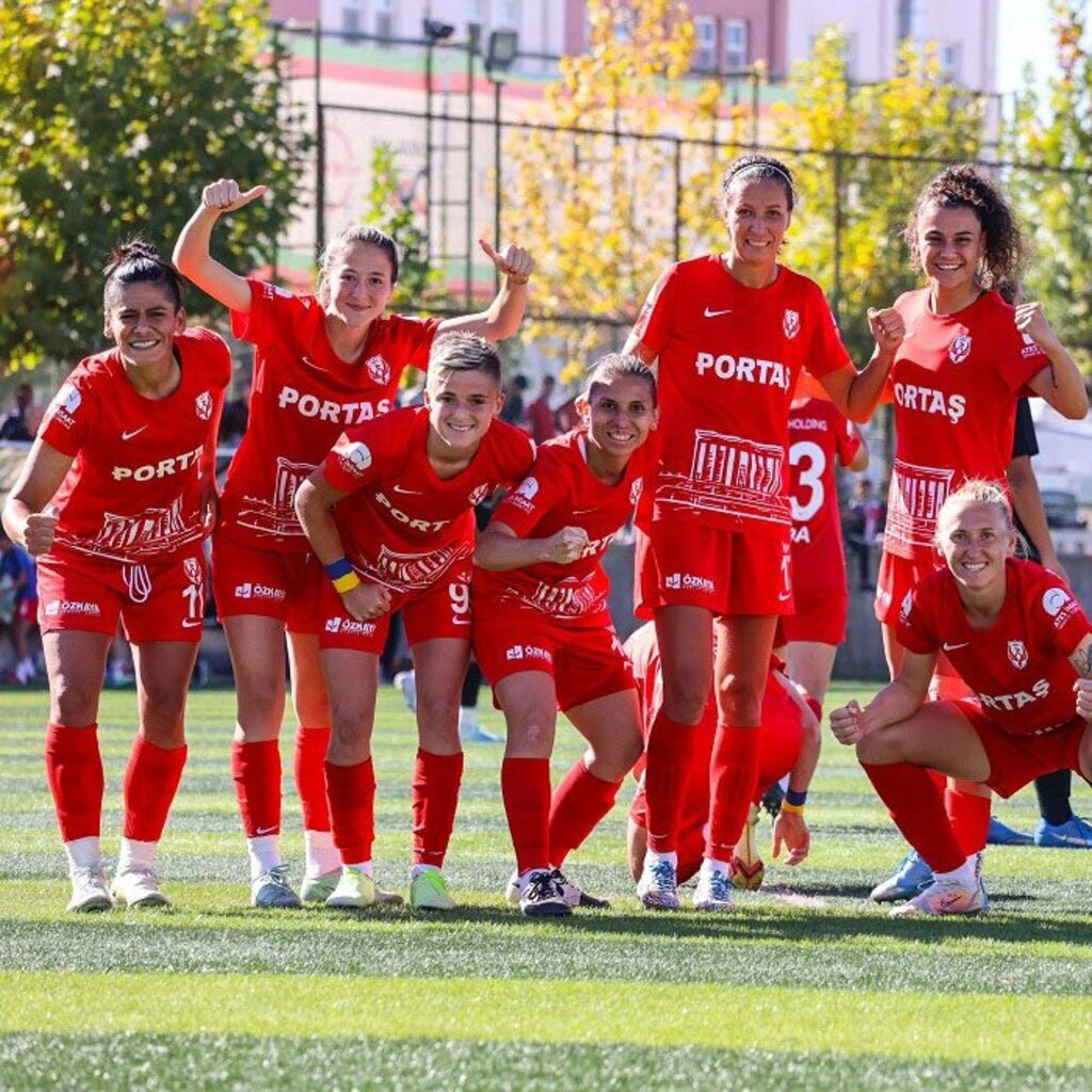 FOMGET AMED Spor'u 1-0 yendi - Resim 2