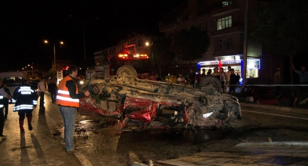 Samsun'da trafik kazası: 11 yaralı - Resim 2