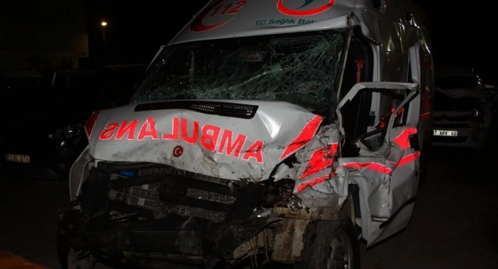 Samsun'da trafik kazası: 11 yaralı - Resim 7
