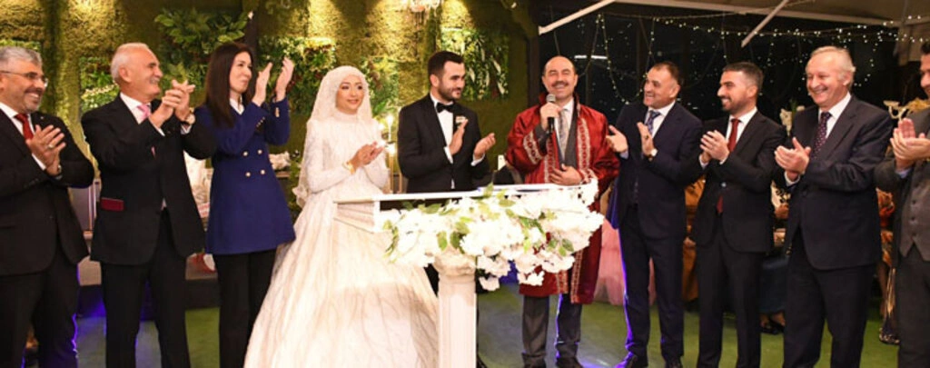 Terme'de siyaset ve iş dünyasını buluşturan düğün - Resim 1