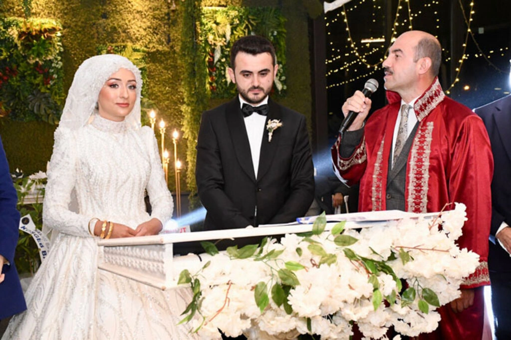 Terme'de siyaset ve iş dünyasını buluşturan düğün - Resim 3