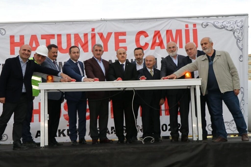 Hatuniye Camii'nin temeli dualarla atıldı - Resim 6