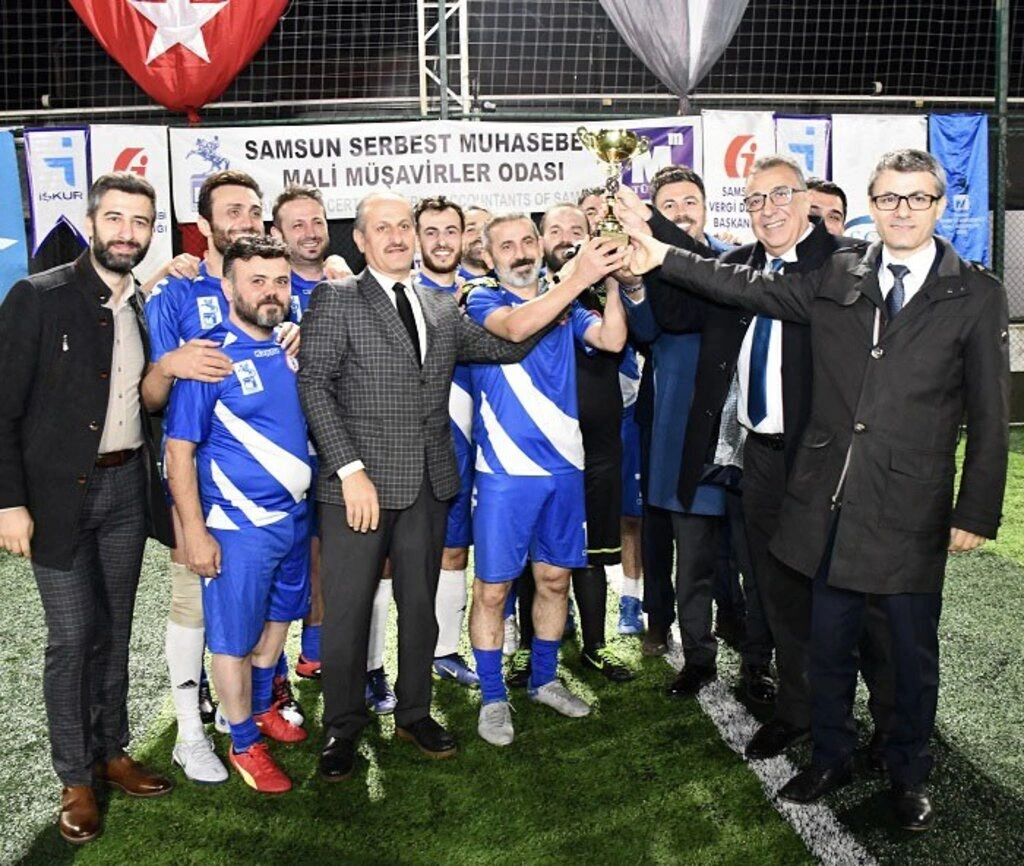 Halı Saha Turnuvası'nda Kupa Samsun SMMMO'nun oldu - Resim 3