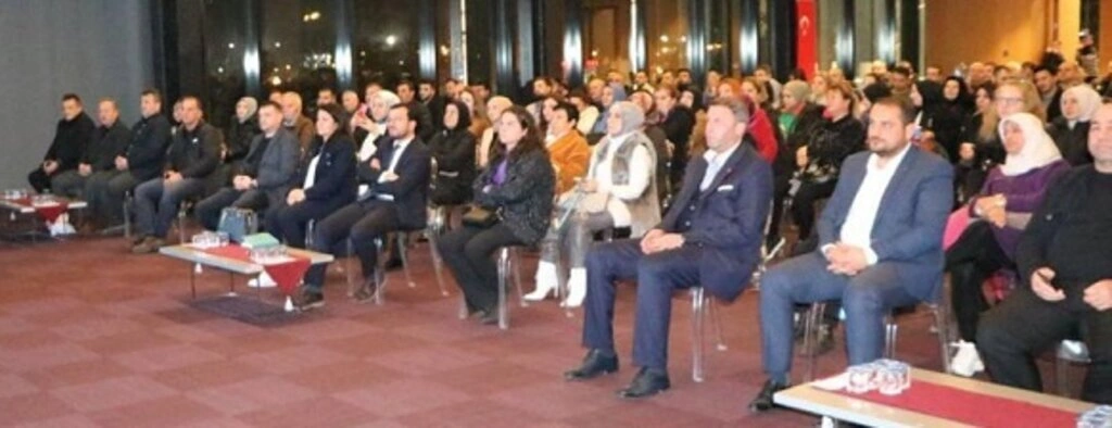 AK Parti İlkadım'da teşkilat toplantısı - Resim 7