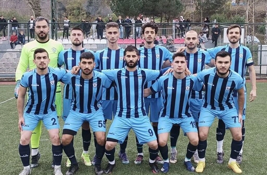 Lider Tekkeköy Belediyespor'un galibiyet sevinci - Resim 1