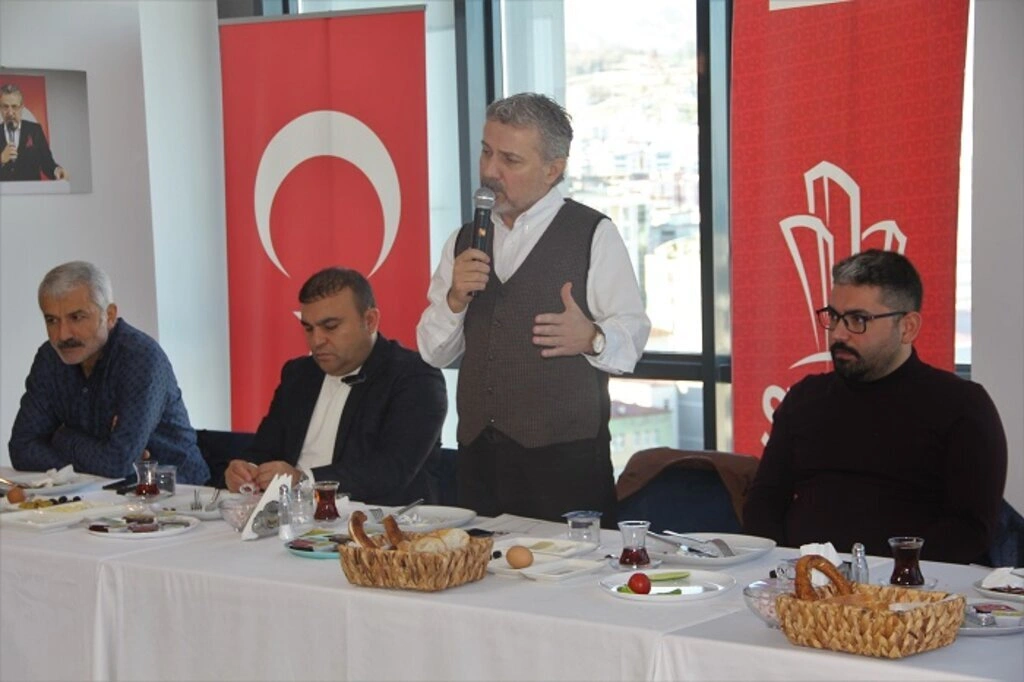 Başkan Güney: Uzun vadeli düşük faizli konut kredisi arzu ediyoruz - Resim 1
