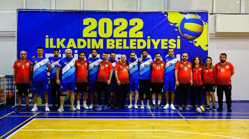 İlkadım Belediyesi Birimler Arası Voleybol Turnuvası Başladı - Resim 4