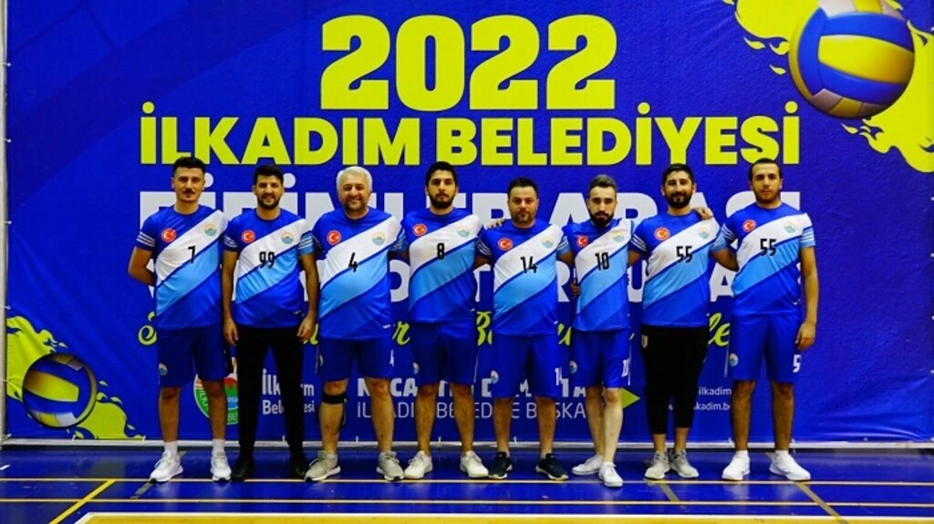 İlkadım Belediyesi Birimler Arası Voleybol Turnuvası Başladı - Resim 5