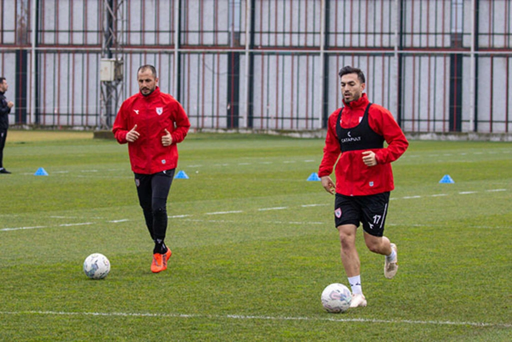 Samsunspor Erzurumspor maçı hazırlıklarına başladı - Resim 4