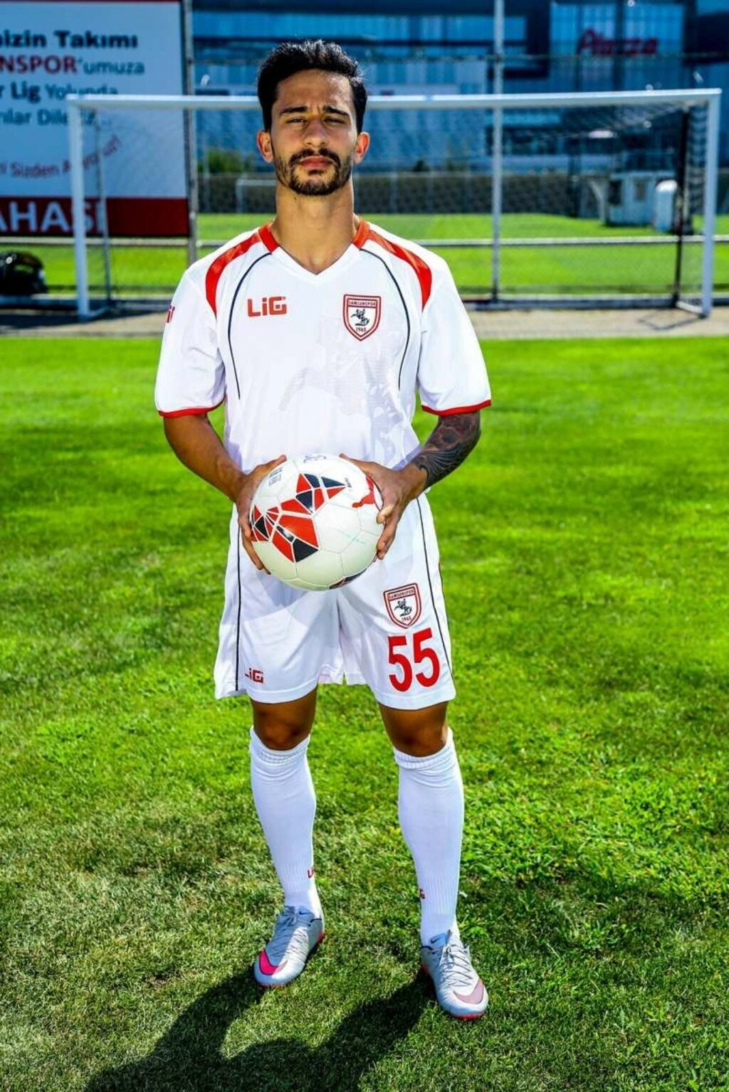 İşte Samsunspor'un 2015-2016 sezon formaları - Resim 9