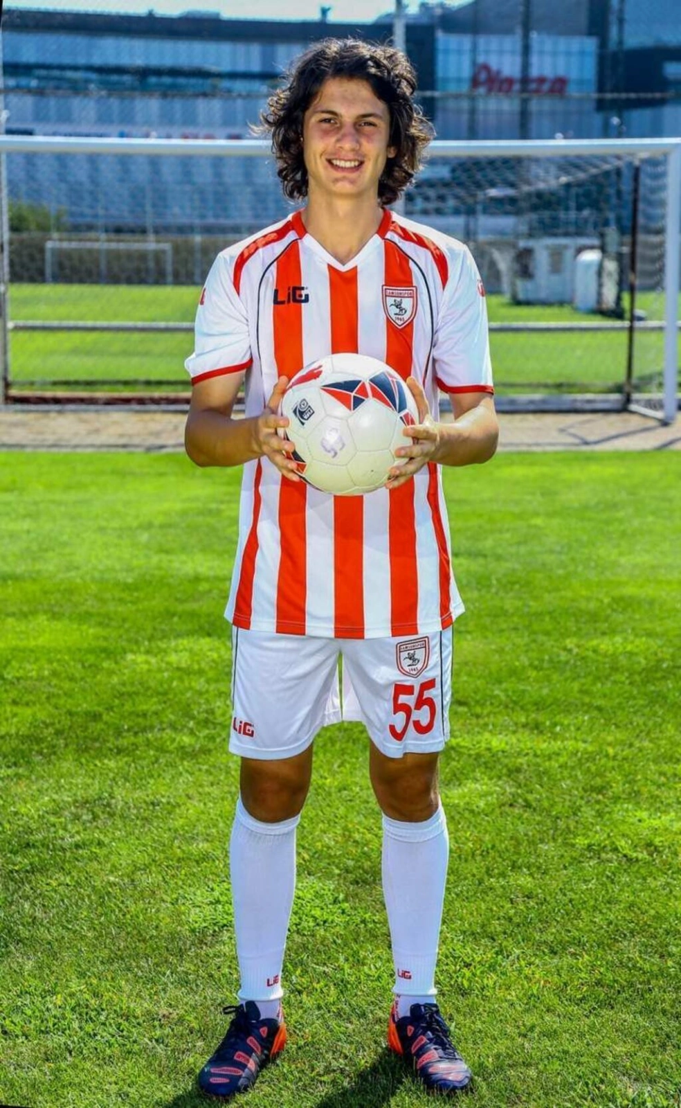 İşte Samsunspor'un 2015-2016 sezon formaları - Resim 23