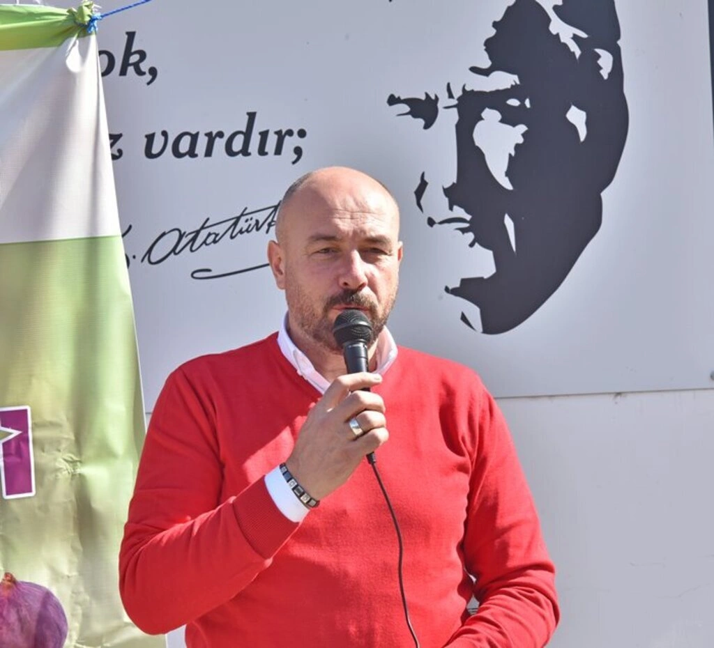 Tekkeköy'de çiftçilere mor patlıcan inciri fidanı dağıtıldı - Resim 5